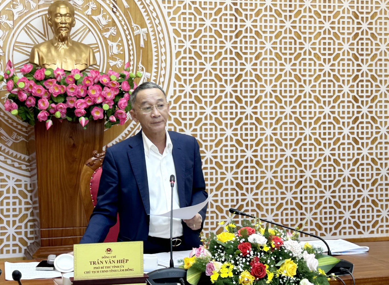 Chủ tịch UBND tỉnh Trần Văn Hiệp phát biểu chỉ đạo tại buổi làm việc