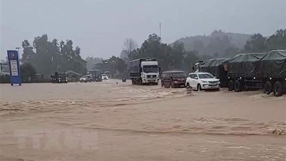 Khu vực từ Thừa Thiên-Huế đến Bình Định có mưa to trong ngày 2/11