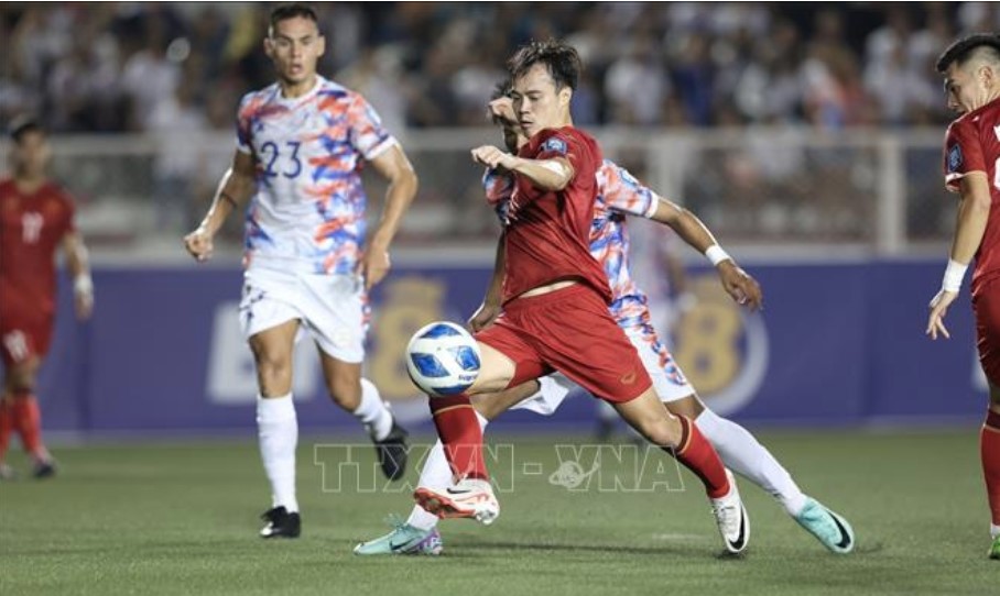 VN thắng Philippines 2-0: HLV Troussier khởi đầu thuận lợi ở Vòng loại World Cup