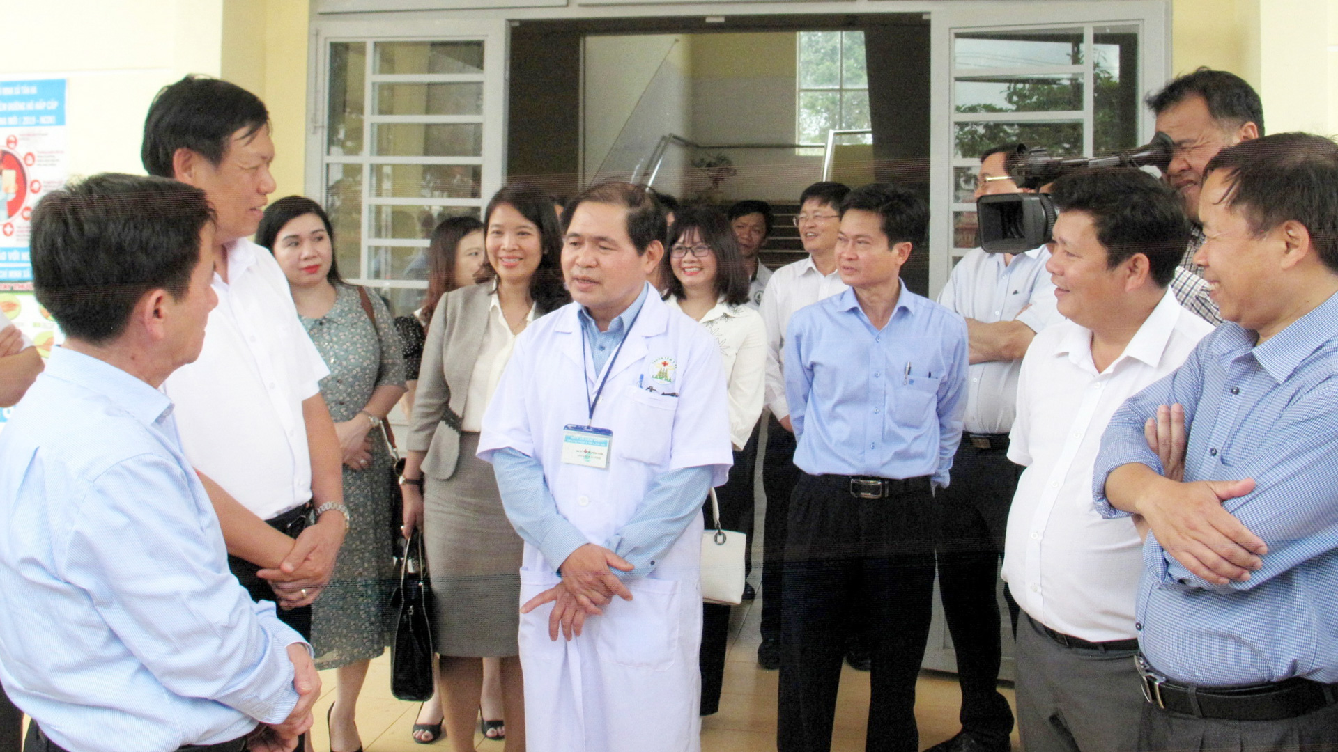Lãnh đạo Bộ Y tế  thăm Phòng khám Đa khoa khu vực Tân Hà (Lâm Hà), một cơ sở y tế xanh - sạch - đẹp