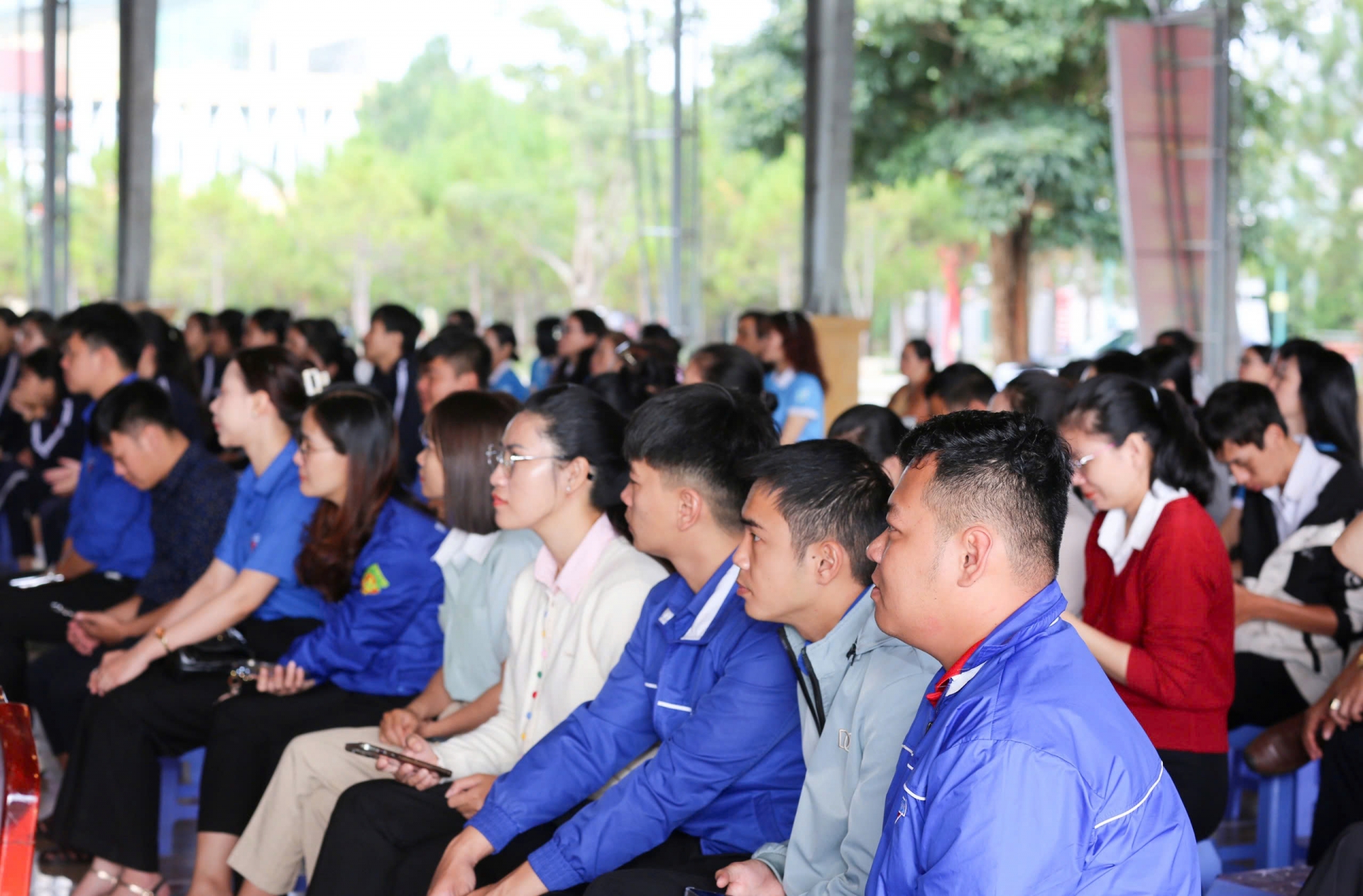 Đông đảo hội viên, đoàn viên, thanh niên, học sinh tham dự lễ phát động