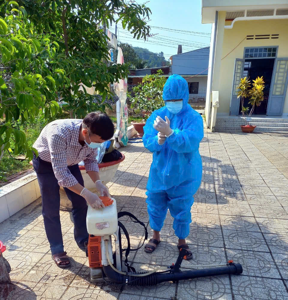 Trung tâm Kiểm soát bệnh tật Lâm Đồng giám sát, triển khai công tác phòng chống dịch bệnh do não mô cầu tại Cát Tiên

