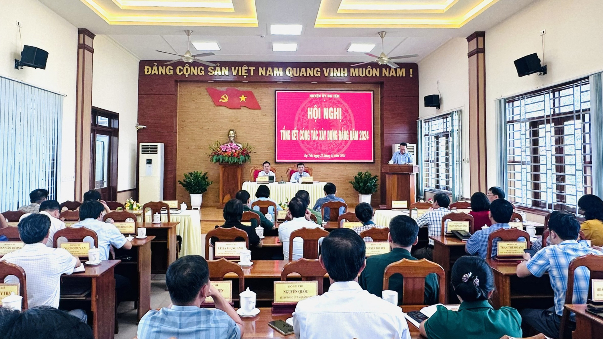 Quang cảnh Hội nghị