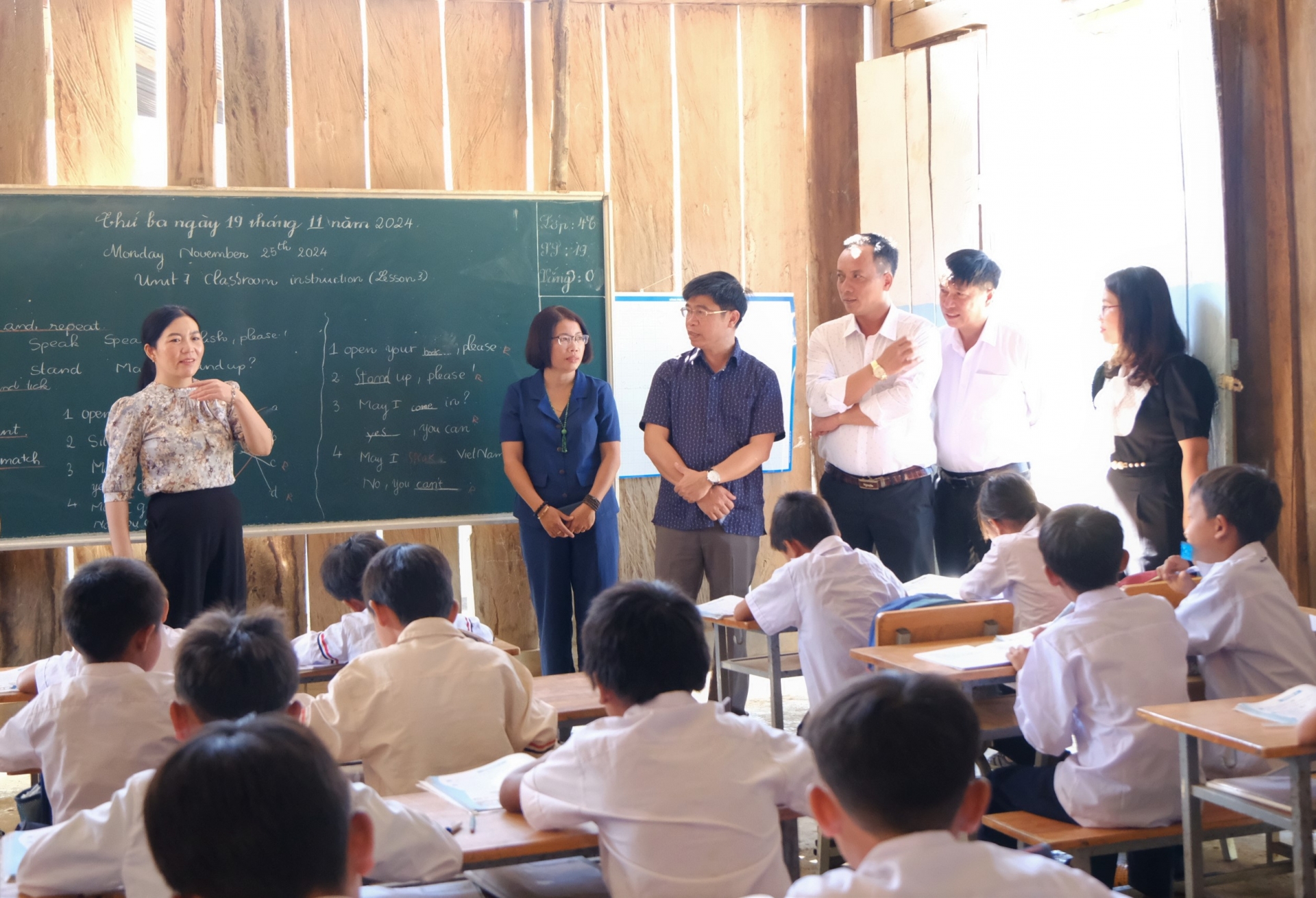 Lãnh đạo huyện Đam Rông cũng đã chỉ đạo các ngành, các đơn vị tháo gỡ những vướng mắc, tập trung triển khai xây trường trong năm 2025