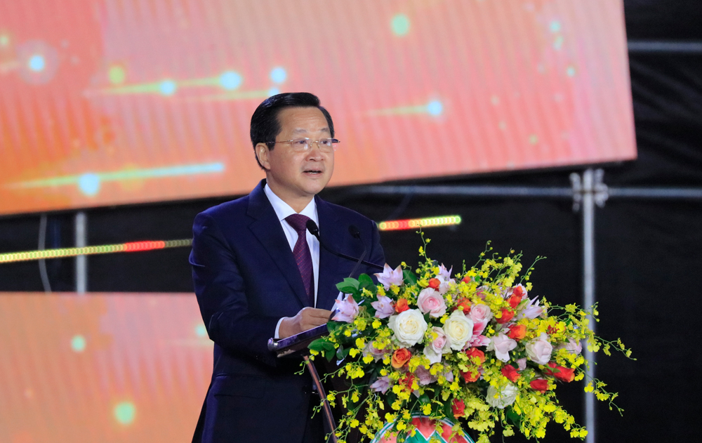 Đồng chí Lê Minh Khái - Bí thư Trung ương Đảng, Phó Thủ tướng Chính phủ phát biểu tại buổi lễ
