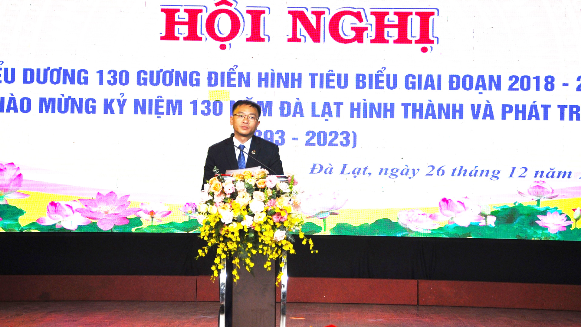 Chủ tịch UBND thành phố Đà Lạt Đặng Quang Tú phát biểu tại Lễ biểu dương
