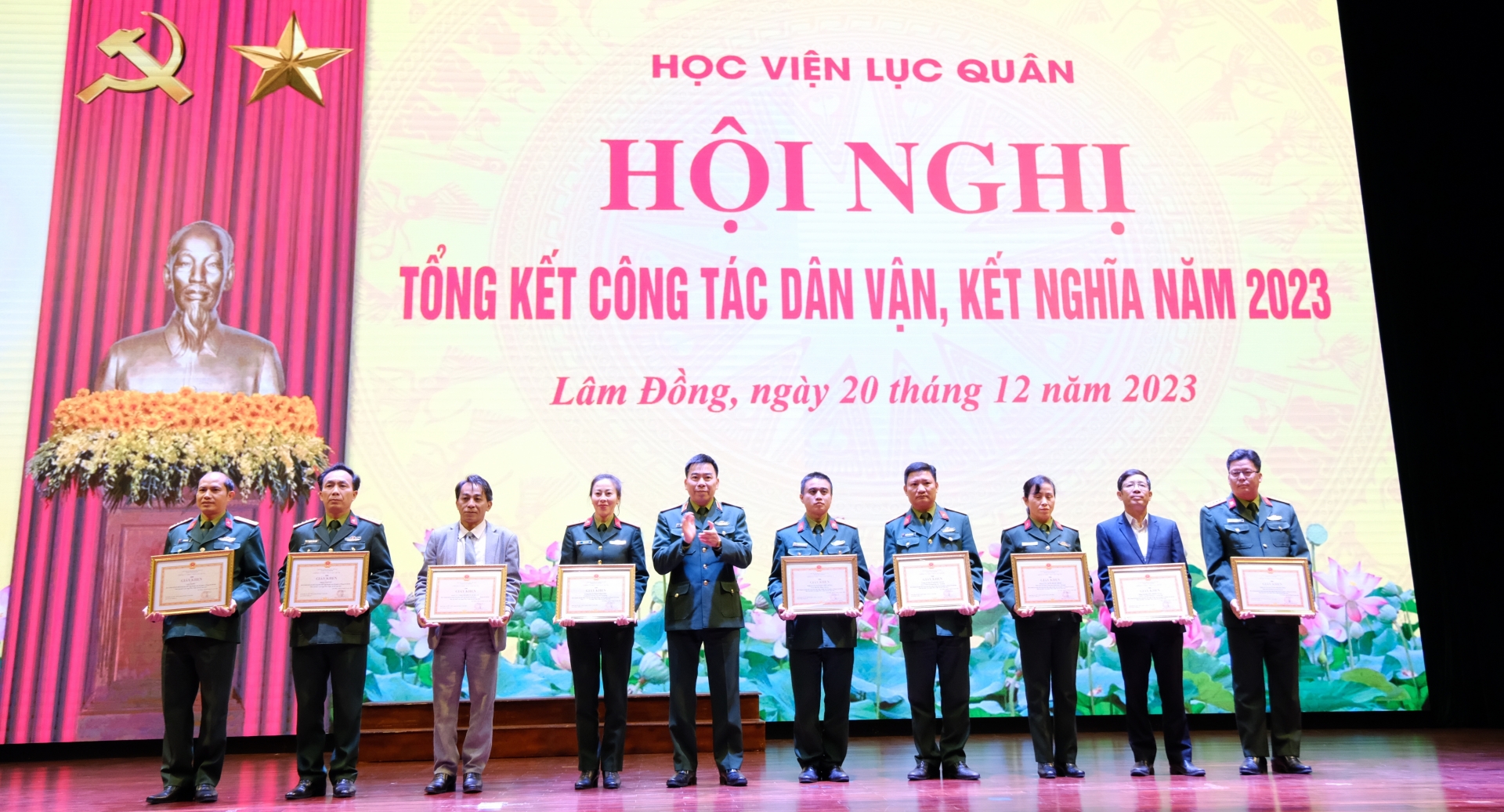 Học viện Lục quân tổng kết công tác dân vận, kết nghĩa