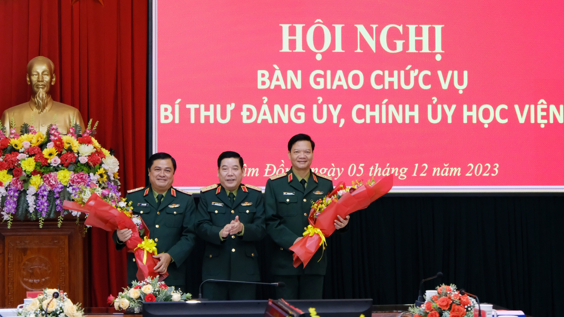 Thiếu tướng Trần Danh Khải giữ chức vụ Chính ủy Học viện Lục quân