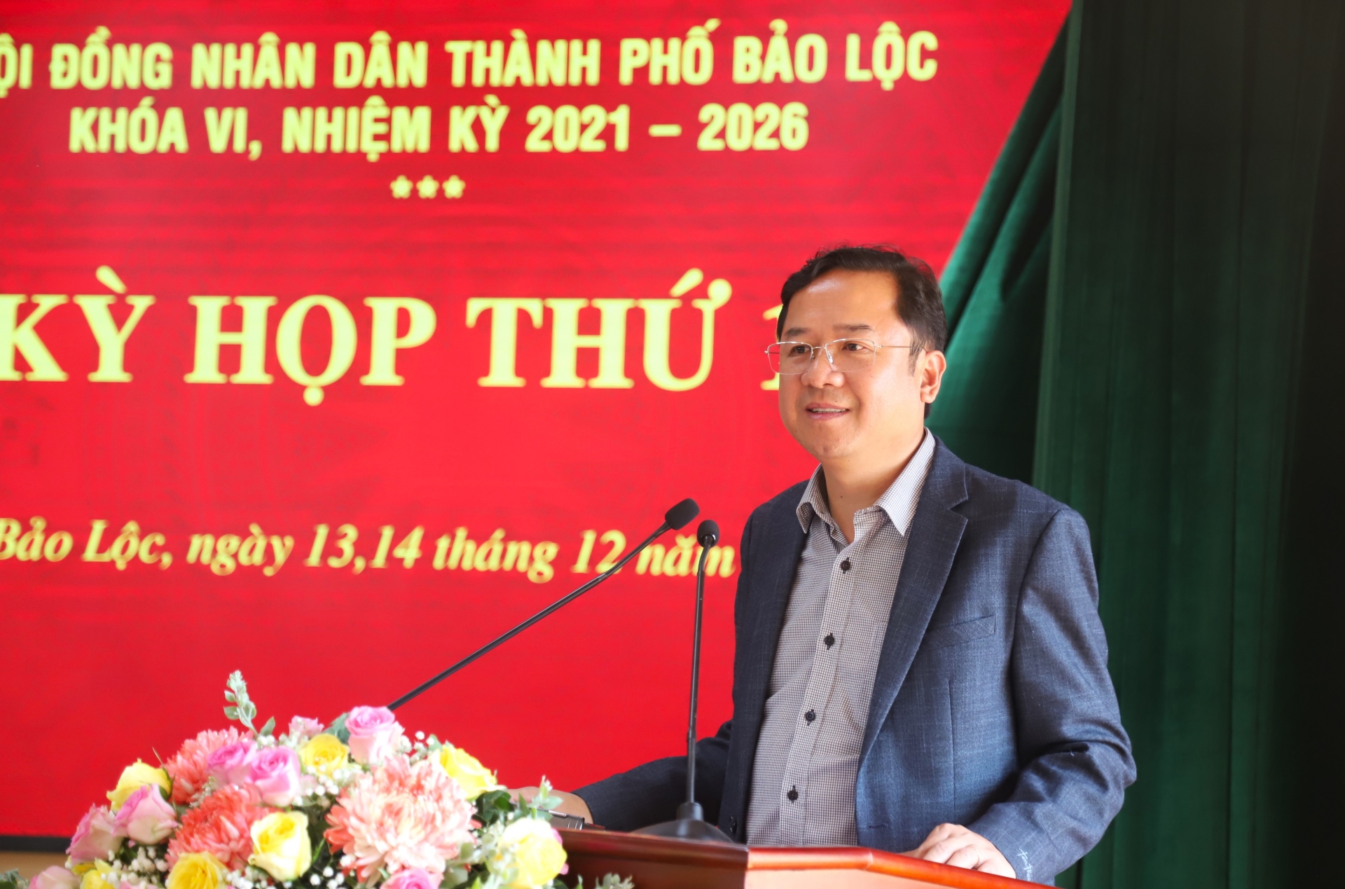 Bí thư Thành ủy Bảo Lộc Tôn Thiện Đồng phát biểu chỉ đạo tại Kỳ họp