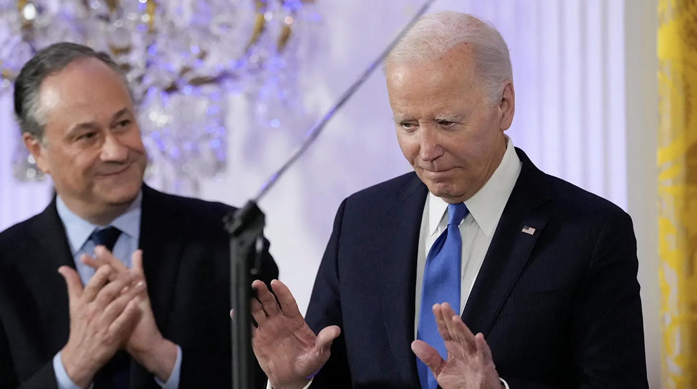 Tổng thống Mỹ Joe Biden phủ nhận có liên quan đến các giao dịch kinh doanh của con trai Hunter Biden