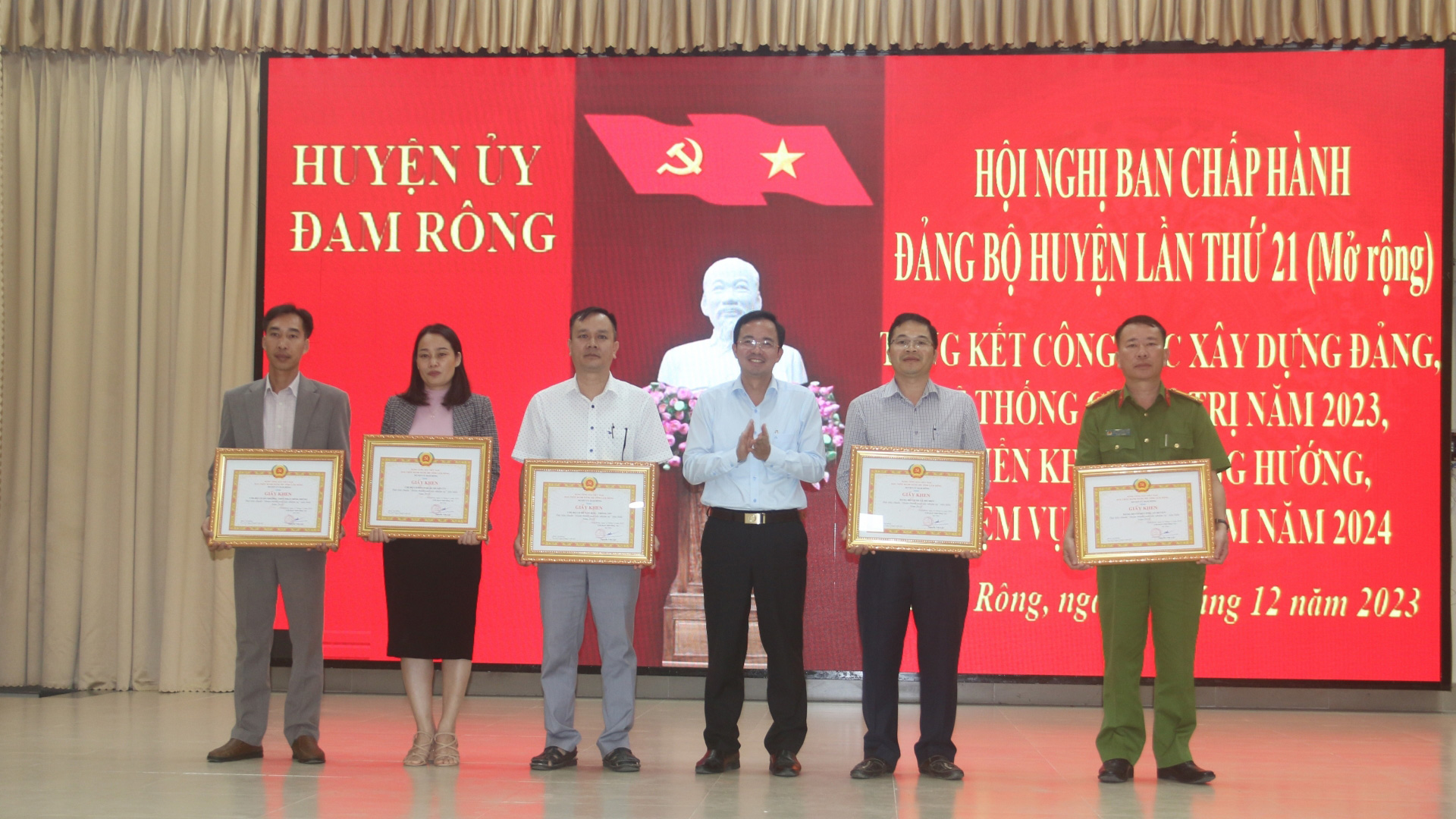 Đam Rông tổ chức Hội nghị Ban Chấp hành Đảng bộ huyện lần thứ 21