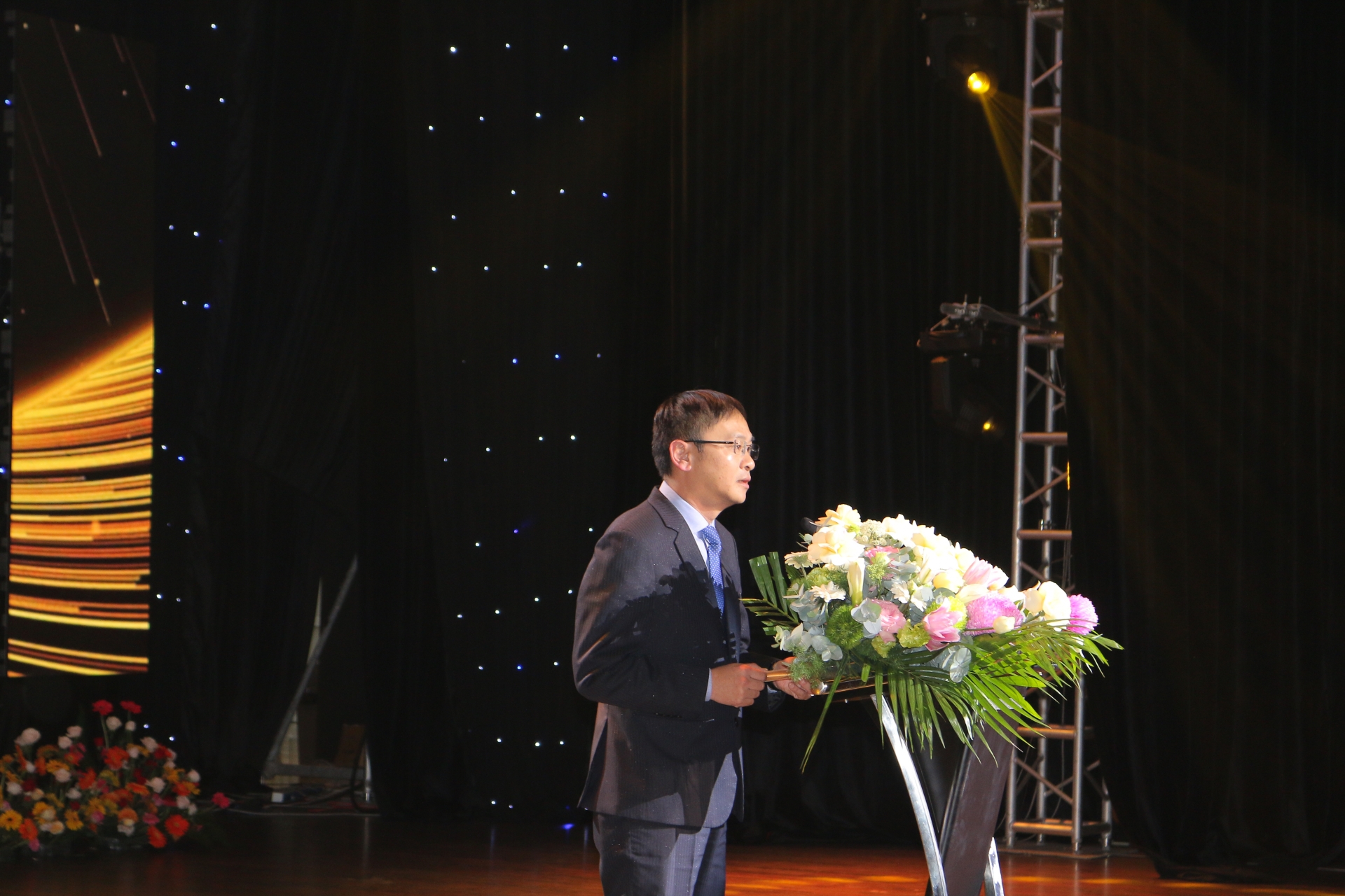 Đồng chí Đặng Quang Tú - Phó Bí thư Thành ủy, Chủ tịch UBND thành phố Đà Lạt phát biểu khai mạc Hội thi