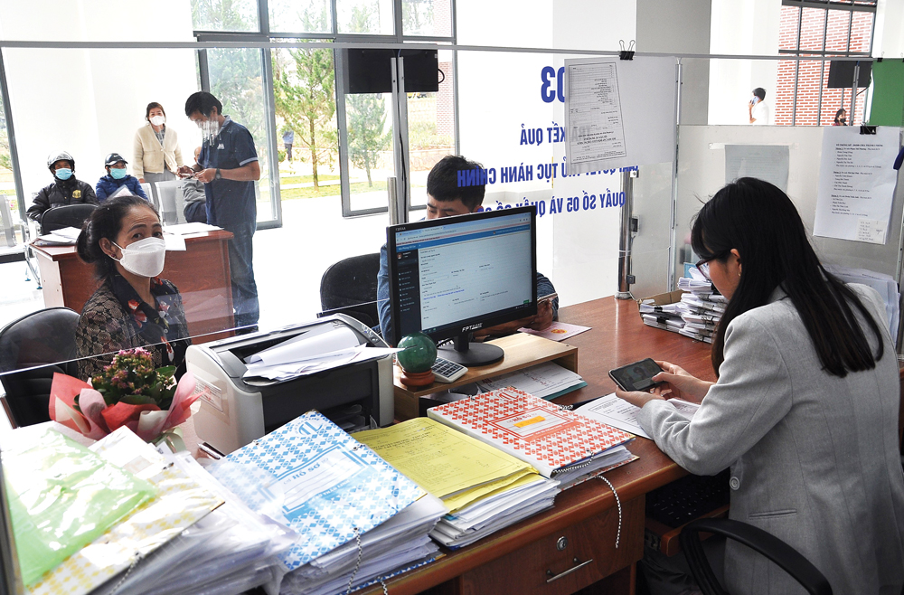 Người dân, doanh nghiệp sử dụng dịch vụ công trực tuyến ngày càng tăng lên tại Đà Lạt
