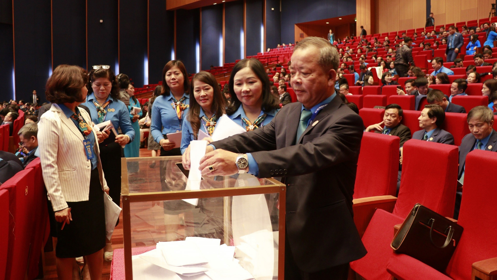 Đồng chí Hoàng Liên tái đắc cử Ủy viên Ban Chấp hành Tổng Liên đoàn Lao động Việt Nam