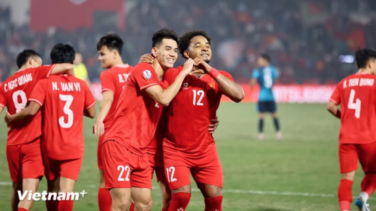 AFF Cup 2024: Thắng đậm Singapore, Việt Nam hiên ngang vào chung kết