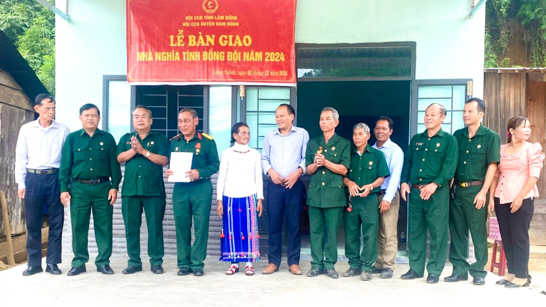 Hội Cựu chiến binh tỉnh bàn giao nhà “Nghĩa tình đồng đội” cho hội viên khó khăn