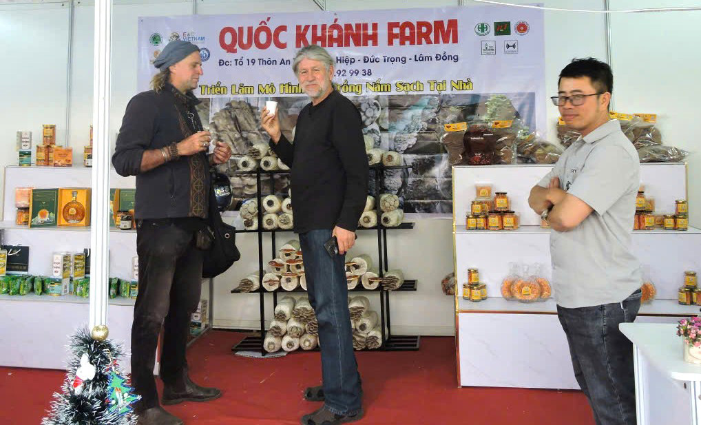 Liên kết sản xuất nấm từ Quốc Khánh Farm