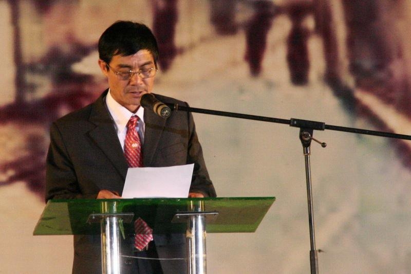 Ông Trần Thanh Phương – Bí thư Huyện ủy Lâm Hà – phát biểu ôn lại truyền thống “Ngàn năm Thăng Long”