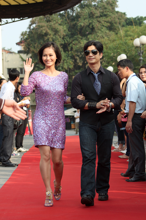 Đỗ Hải Yến và Dustin Nguyễn, cặp đôi của phim "Cánh đồng bất tận".