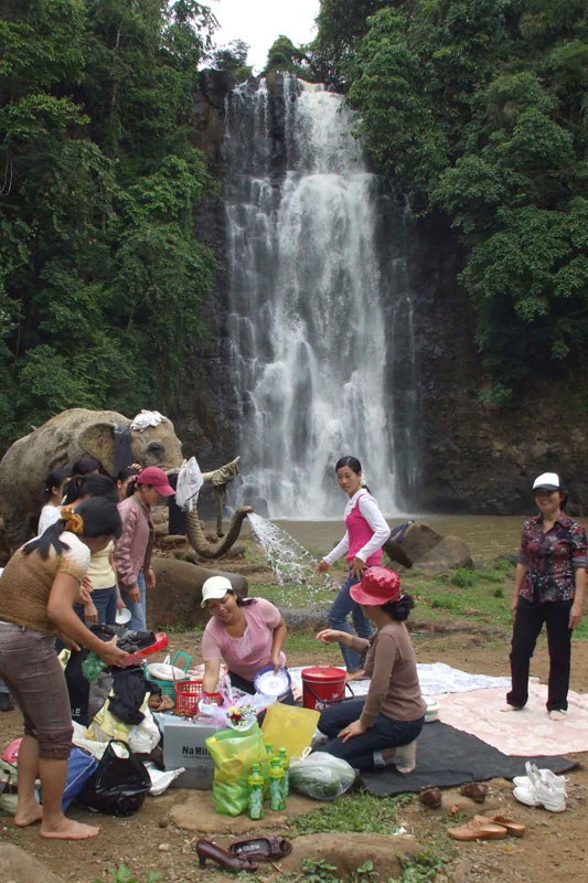 Khu du lịch thác Bobla (Liên Đầm – Di Linh).