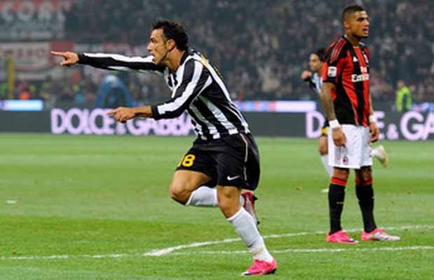 Quagliarella khởi đầu cho chiến thắng của Juve.