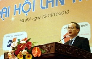 Phó thủ tướng Nguyễn Thiện Nhân khẳng định, ngành công nghiệp phần mềm cần gắn R&D và kinh doanh.