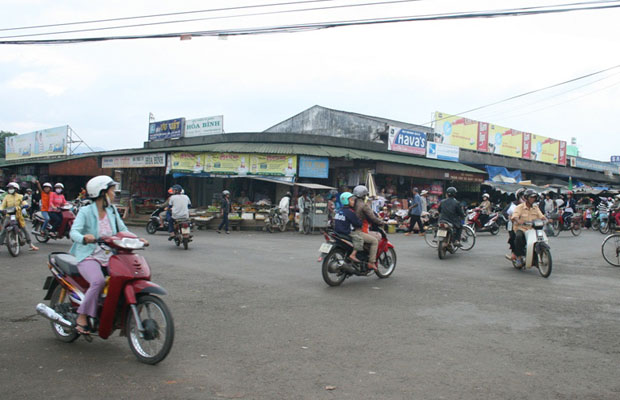 Nhập nhằng chuyện di dời chợ Bảo Lộc