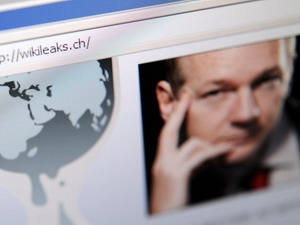 Thụy Sĩ phong tỏa tài khoản của chủ WikiLeaks