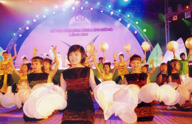 Lễ hội Văn hóa Trà lần III được tổ chức tại Bảo Lộc.