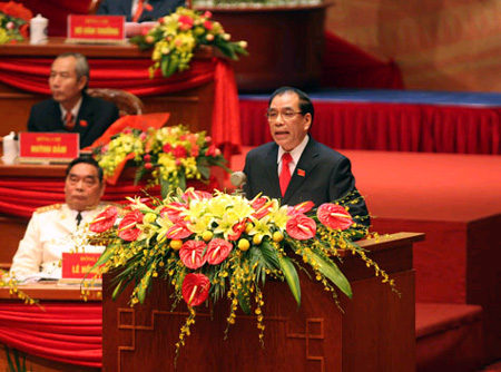 Báo cáo Chính trị của Ban Chấp hành Trung ương Đảng khoá X tại Đại hội đại biểu toàn quốc lần thứ XI của Đảng