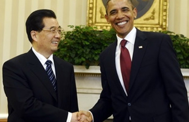 Tổng thống Obama và Chủ tịch Trung Quốc Hồ Cẩm Đào. (Ảnh: AFP/TTXVN)