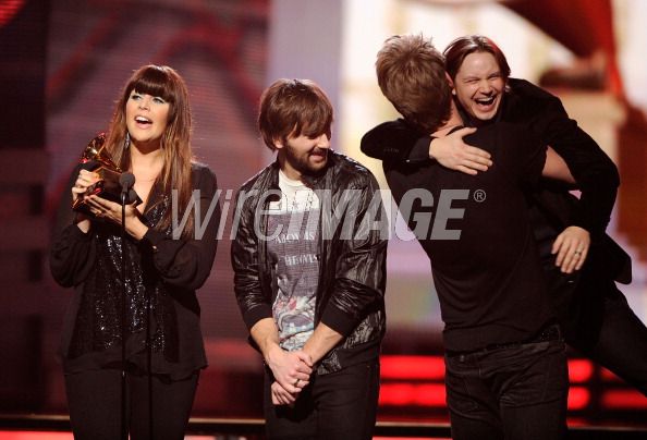 Grammy 2011 tràn ngập những bất ngờ