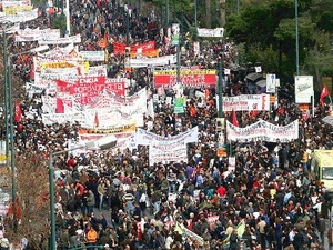 Biểu tình ở Athens, Hy Lạp. (Ảnh: Internet)