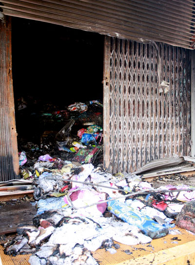 Bảo Lộc: Cháy cửa hàng kinh doanh nệm, 2 người thiệt mạng