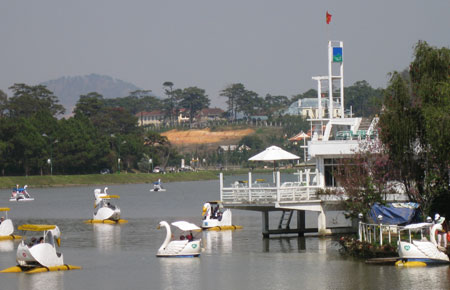 Một góc hồ Xuân Hương thành phố Đà Lạt