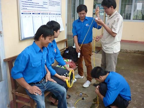 Đào tạo nghề điện tử miễn phí cho thanh niên khuyết tật, dân tộc thiểu số