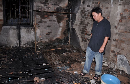 Bảo Lộc: Cháy nhà trong ngày mưa