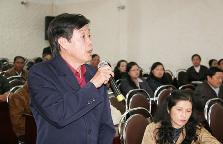 Cử tri phường 4, TP Đà Lạt đề đạt ý kiến với đại biểu HĐND tỉnh khoá VIII  