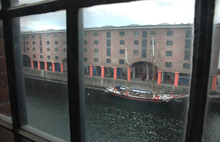 Bảo tàng nô lệ trên cảng Liverpool