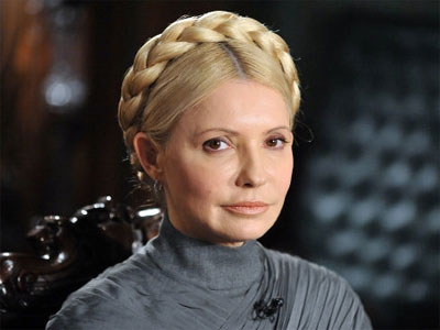 Cựu Thủ tưởng Tymoshenko bị cảnh sát bắt giữ. Ảnh: RIA.