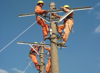 Giá điện tăng 5% từ ngày 20/12/2011