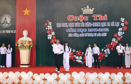 60 thí sinh tham gia hội thi Học sinh, sinh viên tài năng – thanh Lịch