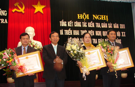 Tổng kết công tác kiểm tra, giám sát năm 2011 và triển khai thực hiện Nghị quyết Đại hội XI về công tác kiểm tra, giám sát của Đảng