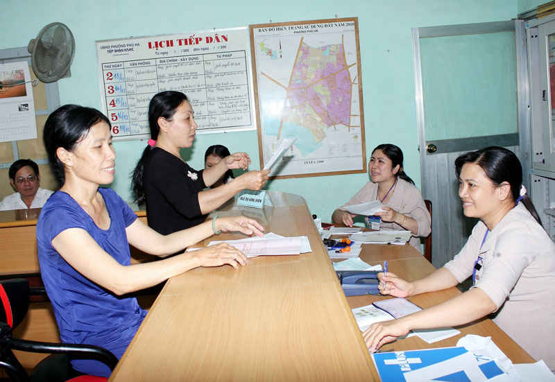 Bộ trưởng Bộ Nội vụ trả lời kiến nghị của cử tri Lâm Đồng