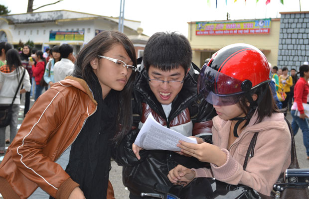 “Hẩm hiu” khối C