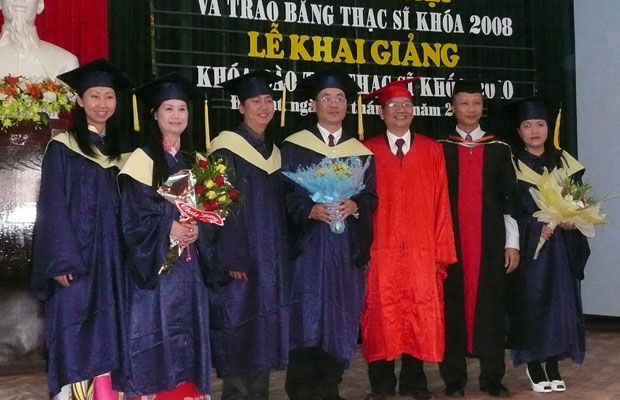 Học cao học trong tỉnh