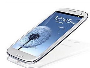 Samsung lập kỷ lục doanh thu mới nhờ Galaxy S III