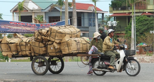 Với  xe gắn máy