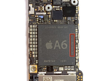 CPU A6 thế hệ mới nhất của Apple được trang bị cho Iphone 5. Ảnh: Ifixit.com