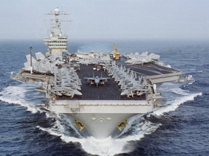 Tàu sân bay USS Eisenhower của Mỹ